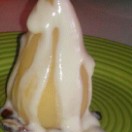 Poached-Pear-with-Vanilla-Greek-Yogurt-Sauce